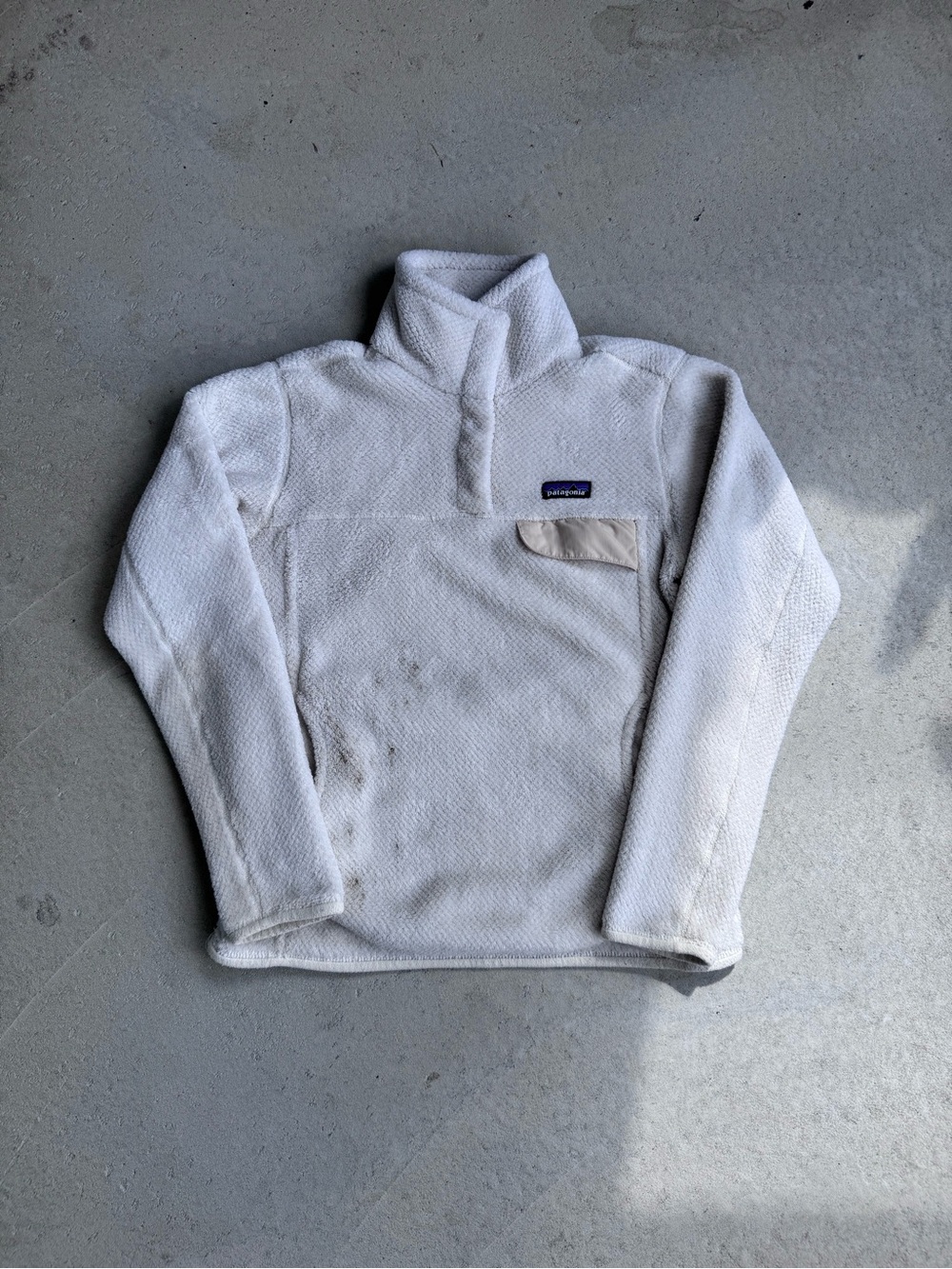 Patagonia White Women's Half-Zip Fleece Pullover